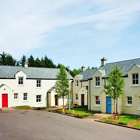Terraced Houses Bunratty Eir021014 Iyc