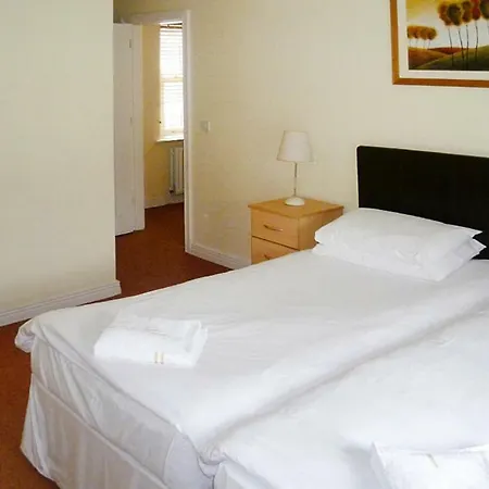 Holiday home Terraced Houses Bunratty Eir021014 Iyc Clarecastle